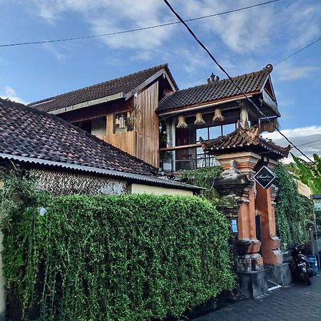 Sunshine Vintage House Vandrerhjem Ubud Eksteriør bilde