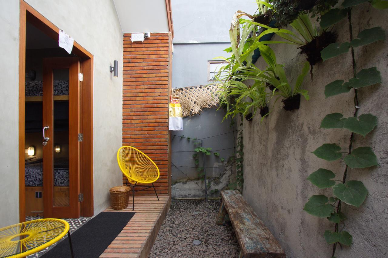 Sunshine Vintage House Vandrerhjem Ubud Eksteriør bilde